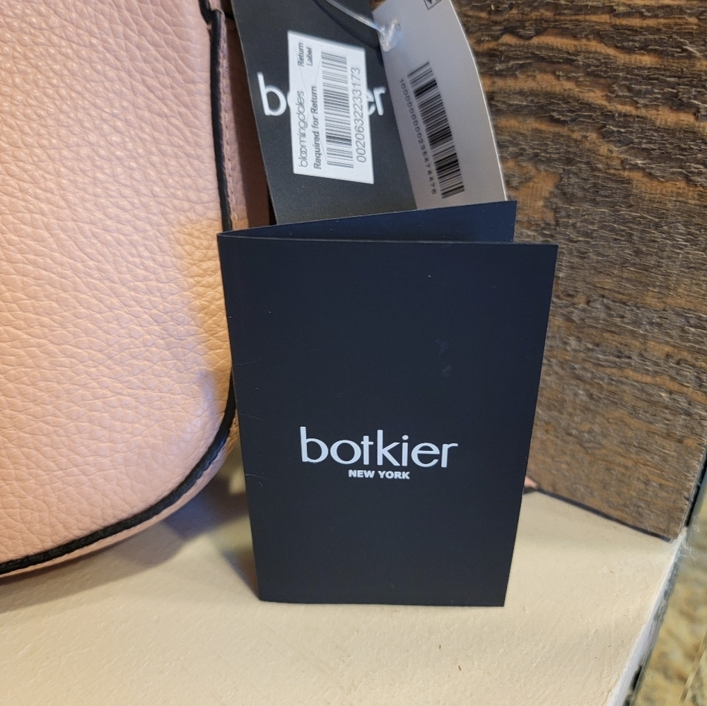 NWT Botkier Chelsea Camera/Crossbody Bag In Rossa Pink Leather - Picture 3 of 8